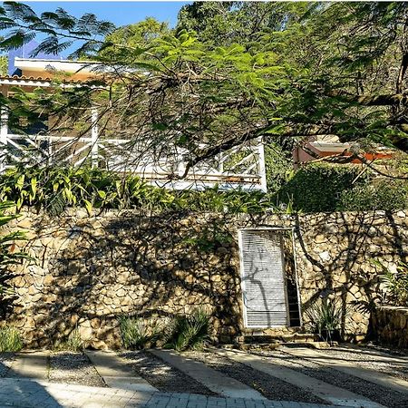 Casas Com Jacuzzi E Churrasqueira A 500 Metros Da Praia Do Pereque Na Ilhabela Bagian luar foto